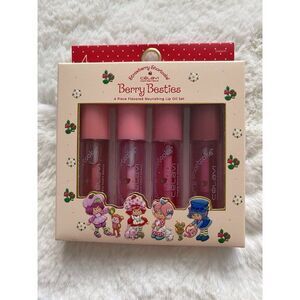 Set Of 4 Celavi X Strawberry Shortcake Berry Besties Lip Oil SET Peach Raspberry